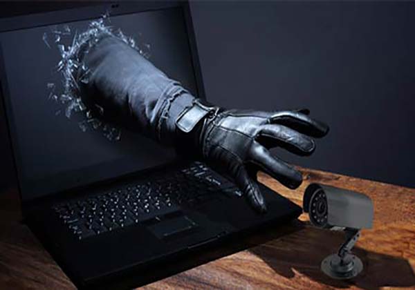 مقابله با هک دوربین مداربسته هایک ویژن
